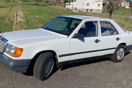 Mercedes-Benz E 250 386.000 km 4.000 &euro; Bad Herrenalb 76332