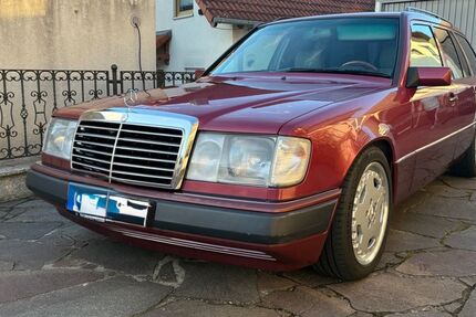 Mercedes-Benz 280 322.124 km 22.500 &euro; Kuppenheim 76456