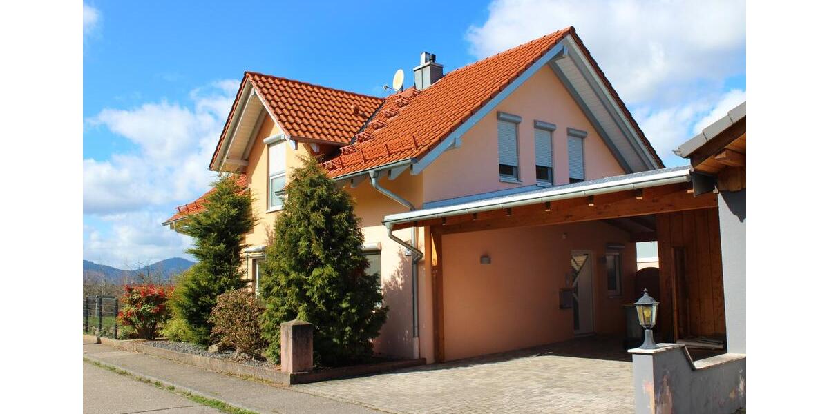 Einfamilienhaus Loffenau - 4 Zimmer, 143 m&sup2;, 579.000&euro; | Angebot:25966424