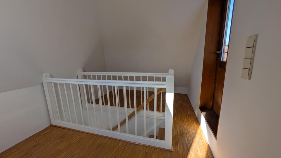 Maisonettenwohnung Ettlingen - 6 Zimmer, 172 m&sup2;, 2.200&euro; | Angebot:24015396