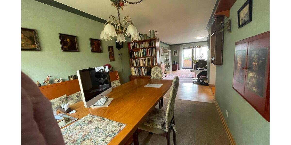 Etagenwohnung Bühl Stadtgebiet - 3 Zimmer, 106 m&sup2;, 249.000&euro; | Angebot:26053256