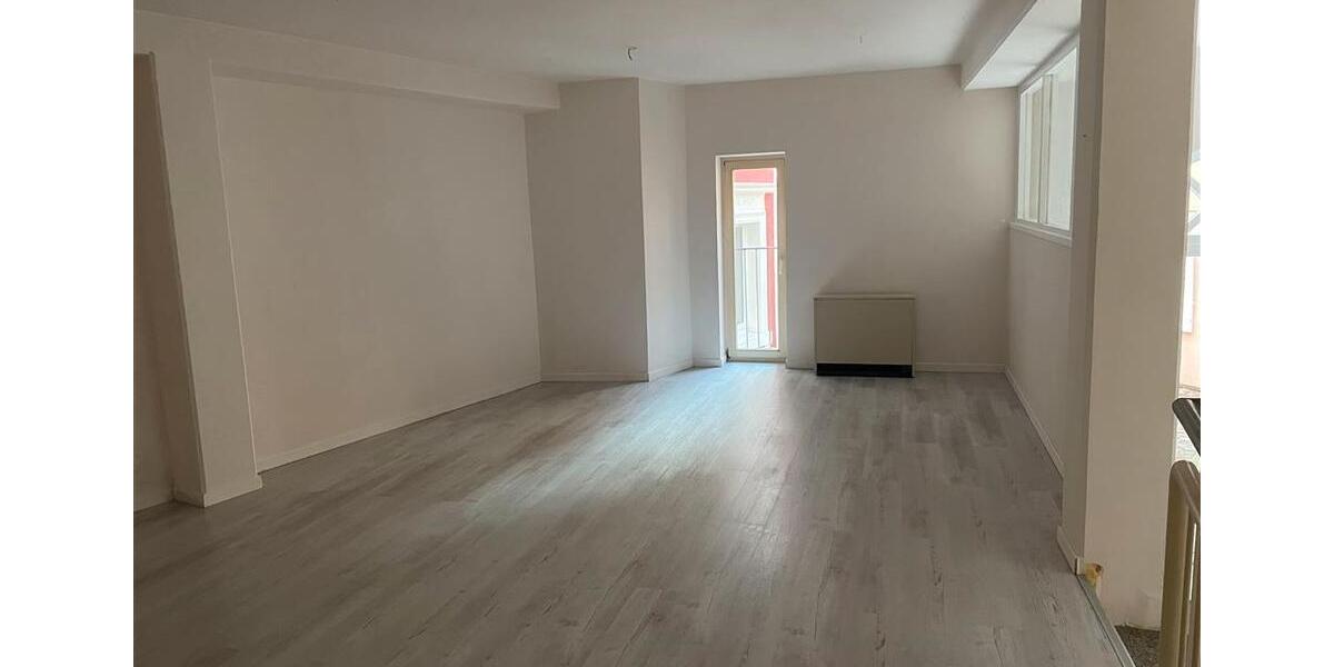 Gewerbeobjekt Baden-Baden Baden - 1.690&euro; | Angebot:25878514