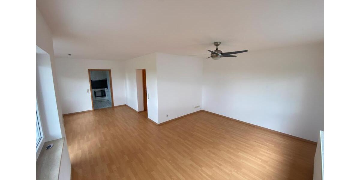 Etagenwohnung Lauf - 3 Zimmer, 82 m&sup2;, 845&euro; | Angebot:25990805