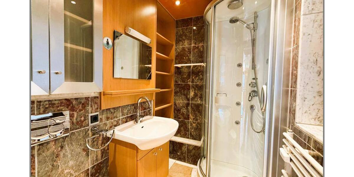 Etagenwohnung Sasbachwalden - 2 Zimmer, 51 m&sup2;, 96.000&euro; | Angebot:25776117