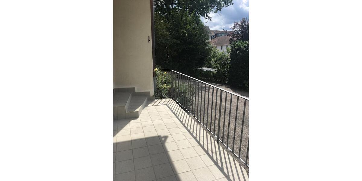 Etagenwohnung Baden-Baden Lichtental - 4 Zimmer, 97 m&sup2;, 900&euro; | Angebot:26648054