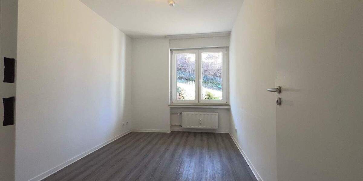 Etagenwohnung Baden-Baden Innenstadt - 3 Zimmer, 76 m&sup2;, 265.000&euro; | Angebot:25677039