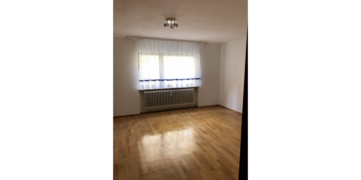 Etagenwohnung Forbach - 3 Zimmer, 115 m&sup2;, 1.030&euro; | Angebot:25892310