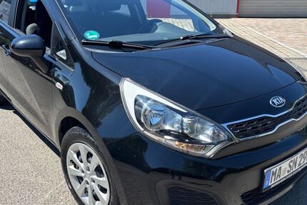 Kia Rio 90.000 km 6.900 &euro; Hagenbach 76767