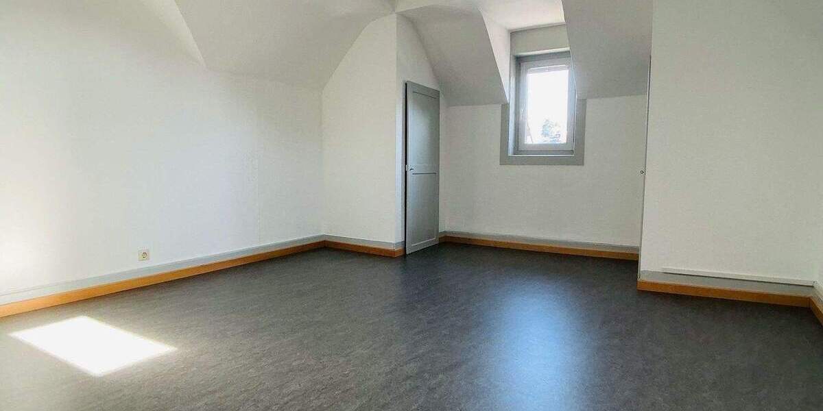 Mehrfamilienhaus, Wohnhaus Gernsbach - 6 Zimmer, 178 m&sup2;, 325.000&euro; | Angebot:25669029