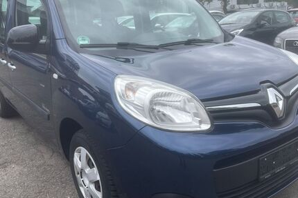 Renault Kangoo 49.000 km 10.300 &euro; Baden-Württemberg - Hechingen 72379