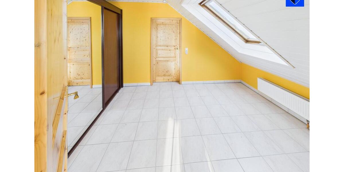 Einfamilienhaus Schömberg - 7 Zimmer, 266 m&sup2;, 995.000&euro; | Angebot:25480381