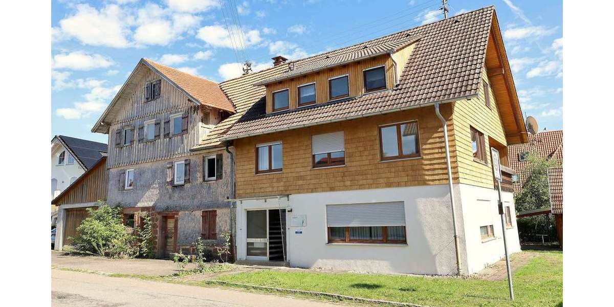 Einfamilienhaus Neuweiler - 15 Zimmer, 170 m&sup2;, 370.000&euro; | Angebot:23093314
