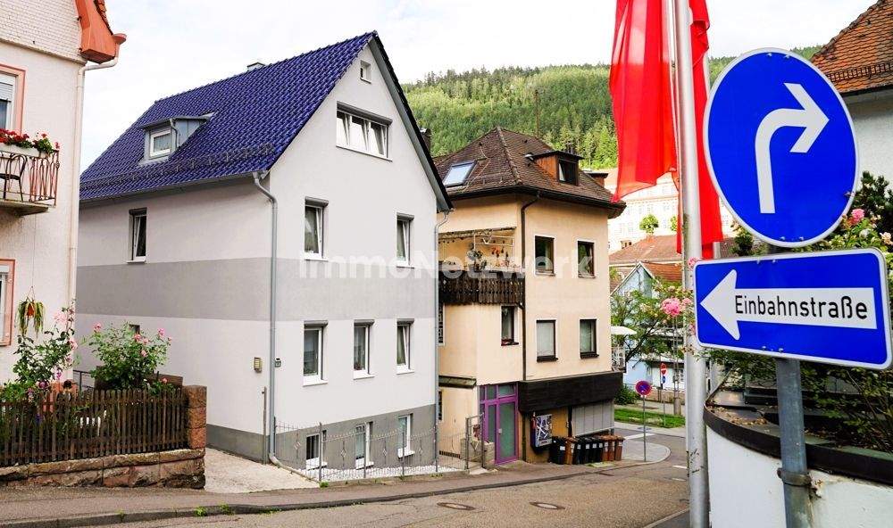 Einfamilienhaus Bad Wildbad - 5 Zimmer, 145 m&sup2;, 359.000&euro; | Angebot:25715472