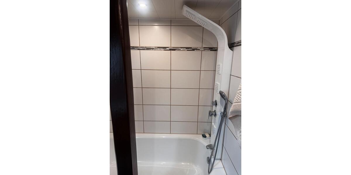 Etagenwohnung Malsch - 3 Zimmer, 83 m&sup2;, 1.040&euro; | Angebot:25942005