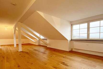 Wohnung Baden-Baden Baden - 2 Zimmer, 85 m&sup2;, 890&euro; | Angebot:24605500