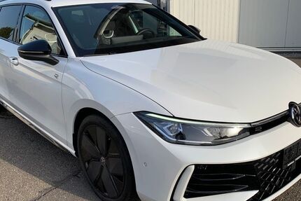 VW Passat Variant 11.884 km 40.900 &euro; Sasbach 77880