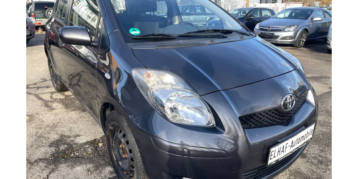 Toyota Yaris 120.900 km 3.600 &euro; Baden-Württemberg - Hechingen 72379