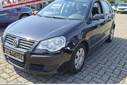VW Polo 128.520 km 2.685 &euro; Achern 77855