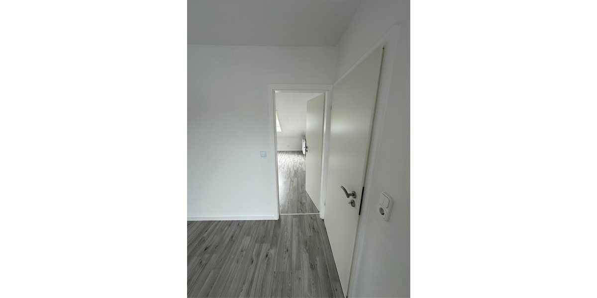 Dachgeschoßwohnung Rastatt - 2 Zimmer, 53 m&sup2;, 235.000&euro; | Angebot:25236637