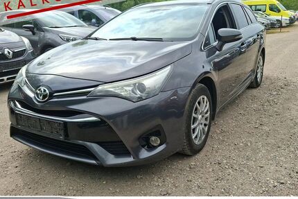 Toyota Avensis 206.112 km 7.285 &euro; Achern 77855