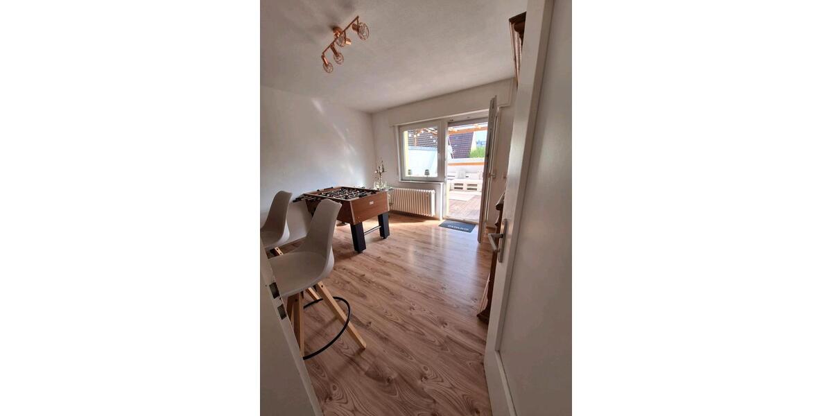 Einfamilienhaus Ötigheim - 7 Zimmer, 211 m&sup2;, 699.000&euro; | Angebot:25638900