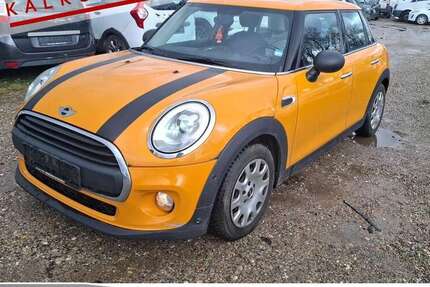 Mini One 67.081 km 11.985 &euro; Achern 77855