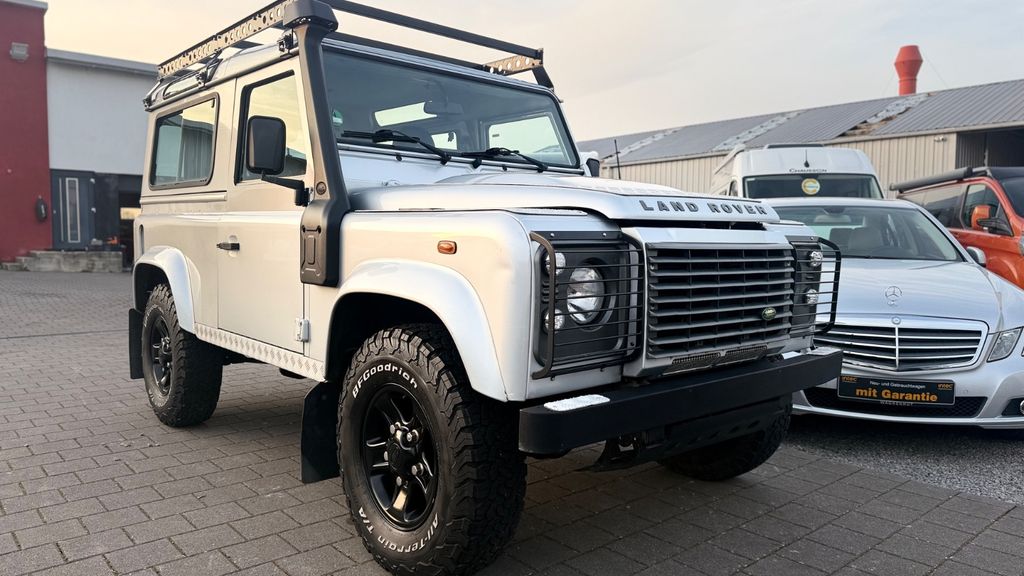 Land Rover Defender 237.510 km 23.900 &euro; Baden-Baden 76532