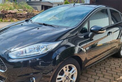 Ford Fiesta 72.999 km 9.900 &euro; Neuenbürg 75305