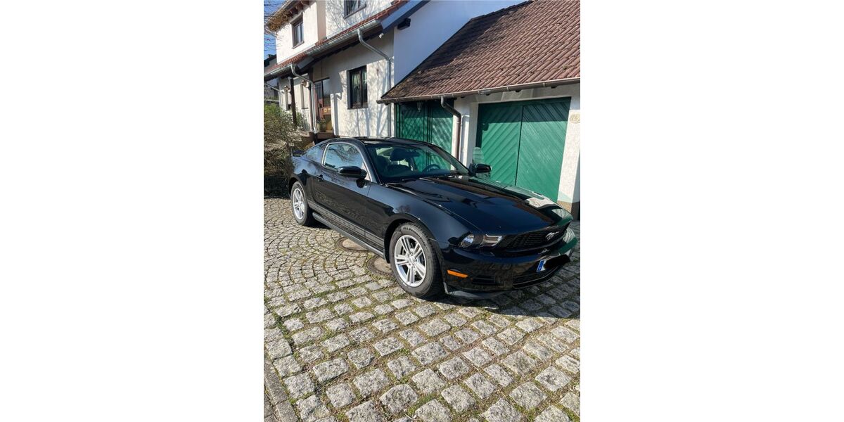 Ford Mustang 105.000 km 17.000 &euro; Lichtenau 77839