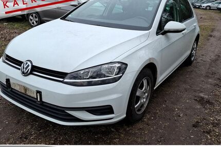 VW Golf 96.895 km 9.385 &euro; Achern 77855