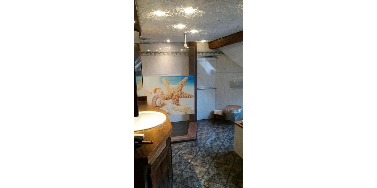 Einfamilienhaus Loffenau - 5 Zimmer, 139 m&sup2;, 380.000&euro; | Angebot:25612393