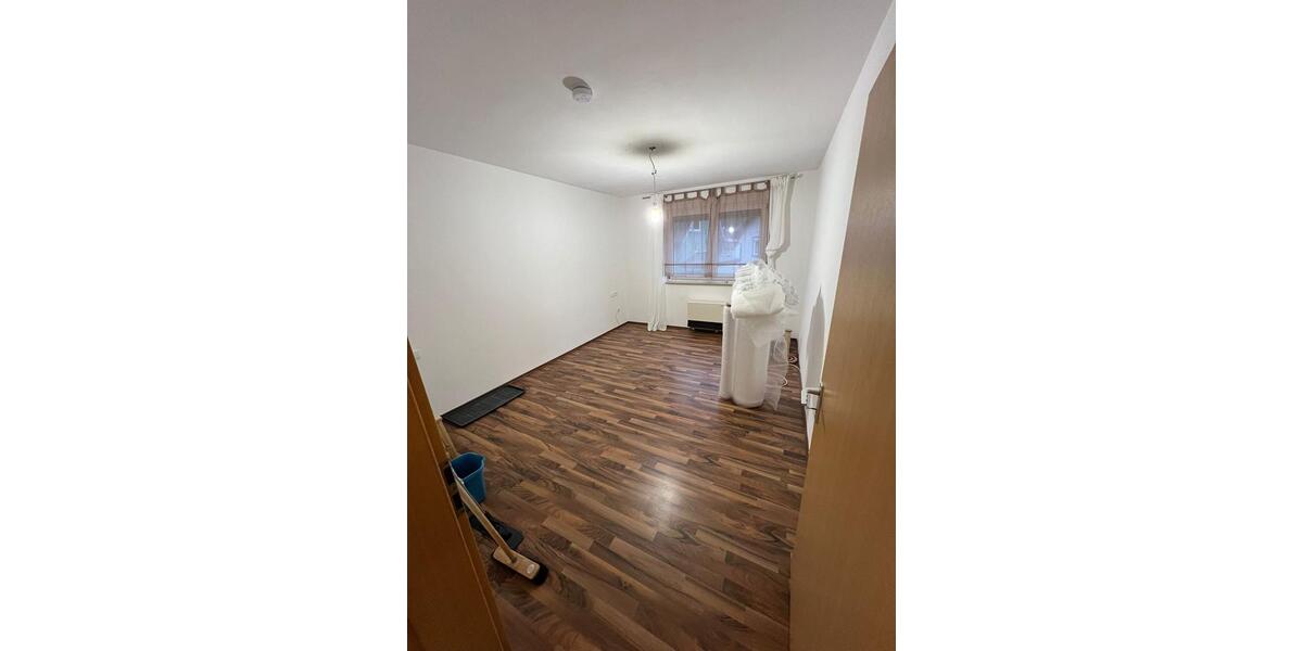 Etagenwohnung Höfen an der Enz - 3 Zimmer, 78 m&sup2;, 840&euro; | Angebot:25366426