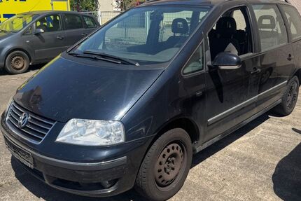 VW Sharan 335.000 km 950 &euro; Ottersweier 77833
