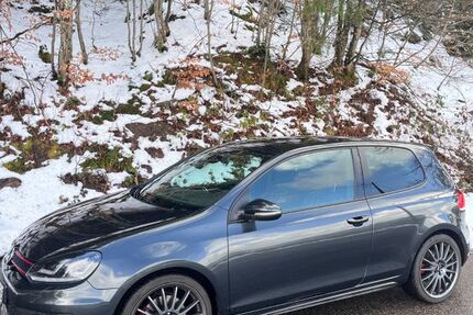 VW Golf 147.389 km 9.900 &euro; Ottenhöfen im Schwarzwald 77883