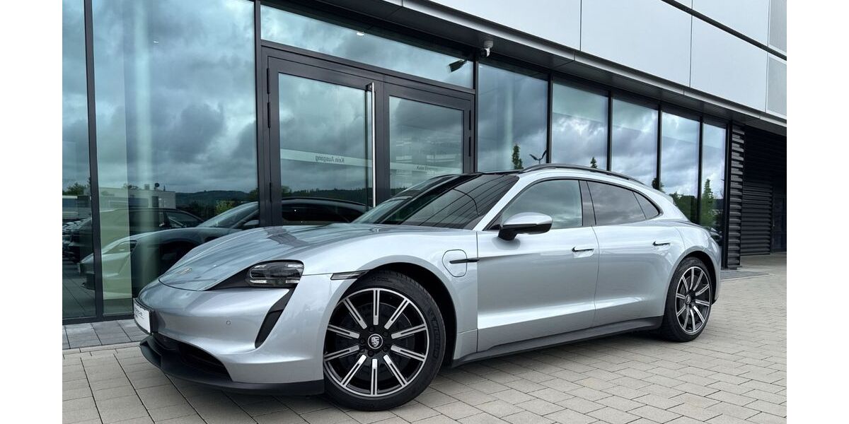 Porsche Taycan 54.950 km 59.189 &euro; Ettlingen 76275