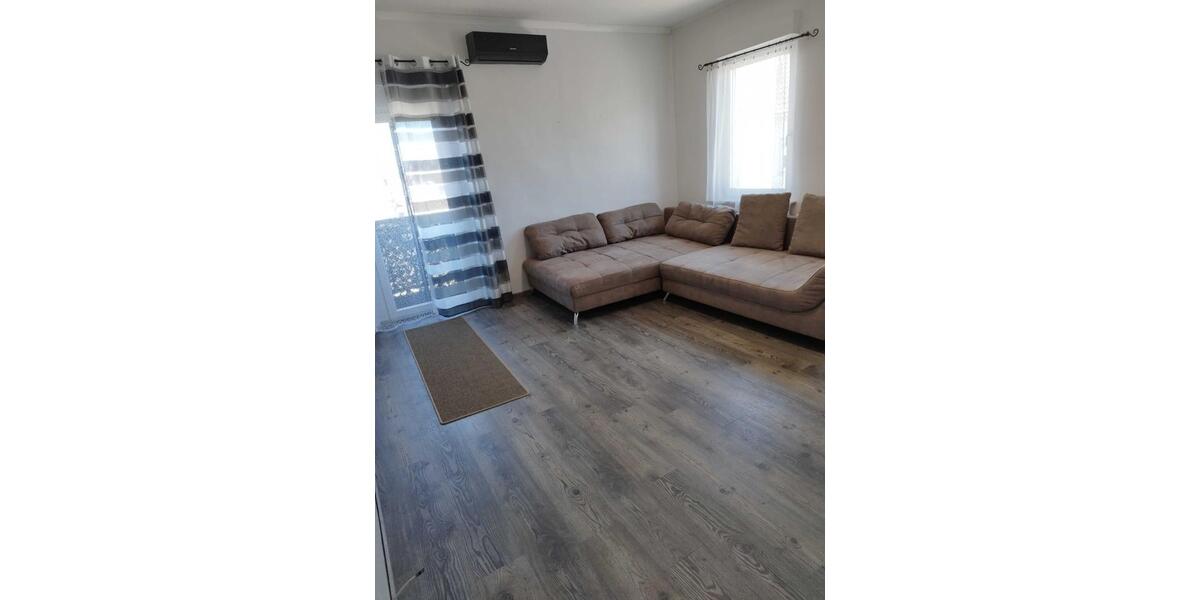 Etagenwohnung Iffezheim - 2 Zimmer, 72 m&sup2;, 164.000&euro; | Angebot:25084302