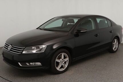VW Passat 76.000 km 8.200 &euro; Muggensturm 76461