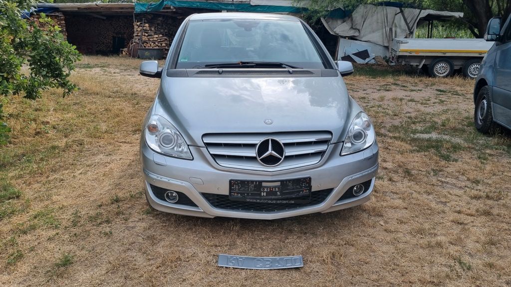 Mercedes-Benz B 200 111.000 km 5.500 &euro; Berg 76768