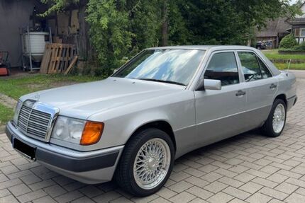 Mercedes-Benz E 200 245.281 km 8.999 &euro; Ottersweier 77833