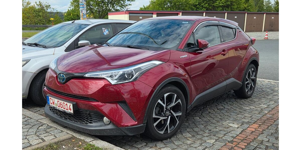 Toyota C-HR 49.500 km 19.000 &euro; Baden-Württemberg - Nagold 72202