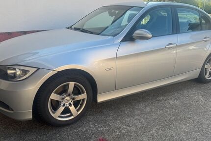 BMW 320 122.140 km 2.600 &euro; Ottersweier 77833