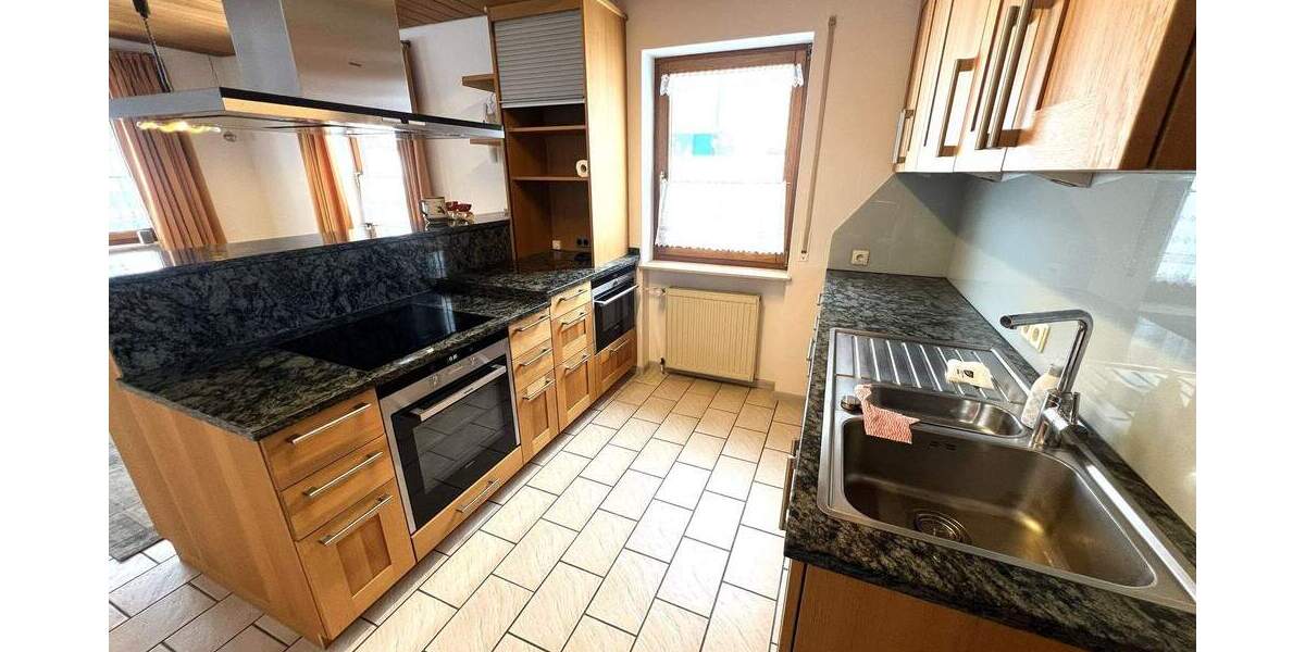 Einfamilienhaus Schömberg - 6 Zimmer, 219 m&sup2;, 595.000&euro; | Angebot:25699892