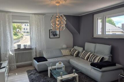 Wohnung Baden-Baden Lichtental - 4 Zimmer, 91 m&sup2;, 1.050&euro; | Angebot:27550012