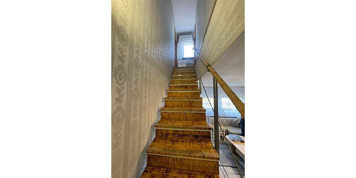 Etagenwohnung Rastatt - 4 Zimmer, 101 m&sup2;, 195.000&euro; | Angebot:25776347