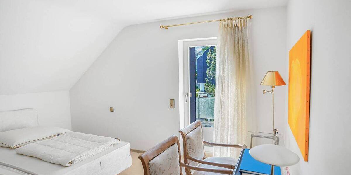 Etagenwohnung Baden-Baden Innenstadt - 4 Zimmer, 156 m&sup2;, 725.000&euro; | Angebot:25666701