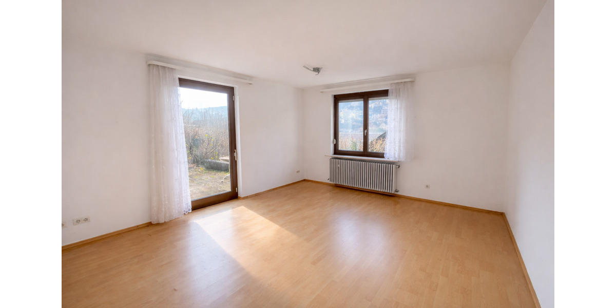 Mehrfamilienhaus, Wohnhaus Bad Wildbad - 7 Zimmer, 160 m&sup2;, 299.000&euro; | Angebot:24698220