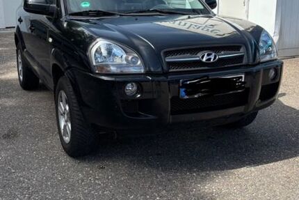 Hyundai TUCSON 184.768 km 3.150 &euro; Gaggenau 76571
