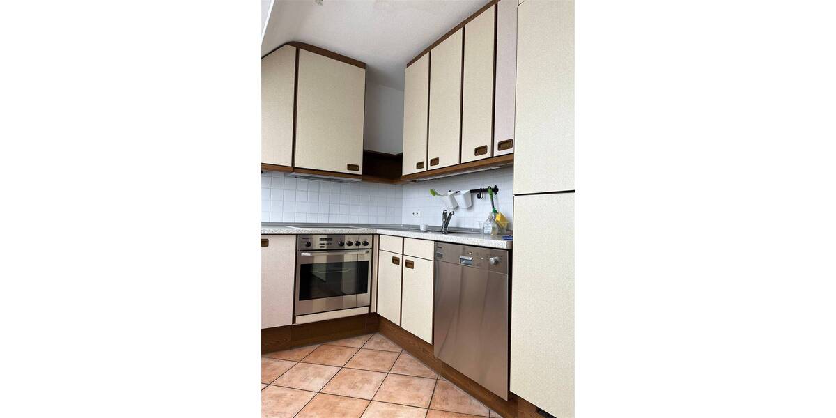 Etagenwohnung Baden-Baden Weststadt - 4 Zimmer, 399.000&euro; | Angebot:25678486