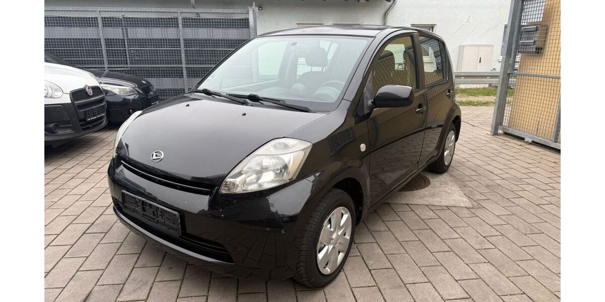 Daihatsu Sirion 202.000 km 1.899 &euro; Malsch 76316