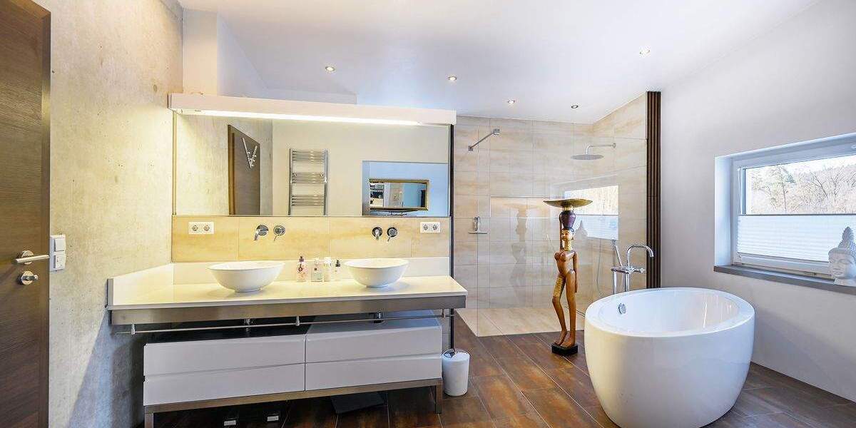 Einfamilienhaus Waldbronn / Busenbach Busenbach - 7 Zimmer, 226 m&sup2;, 989.000&euro; | Angebot:25815001